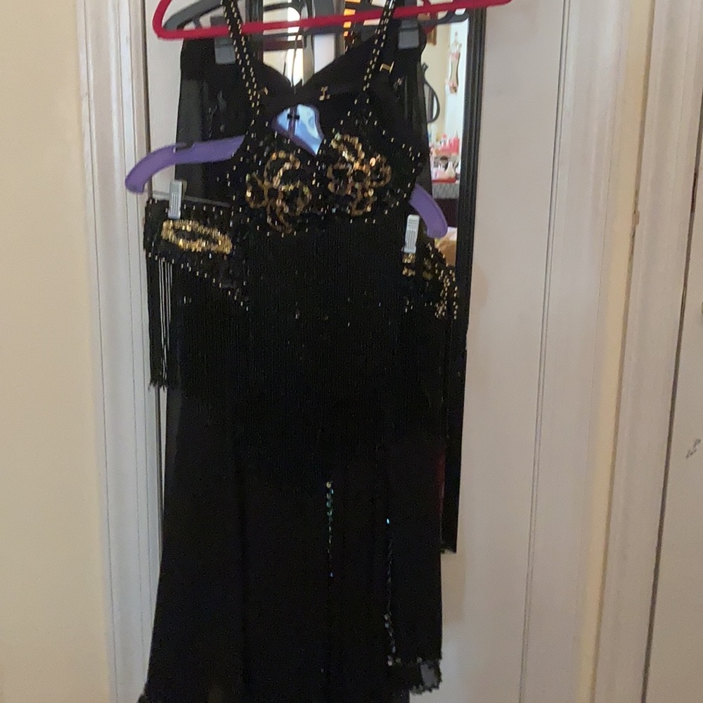 Black belly dance outfit